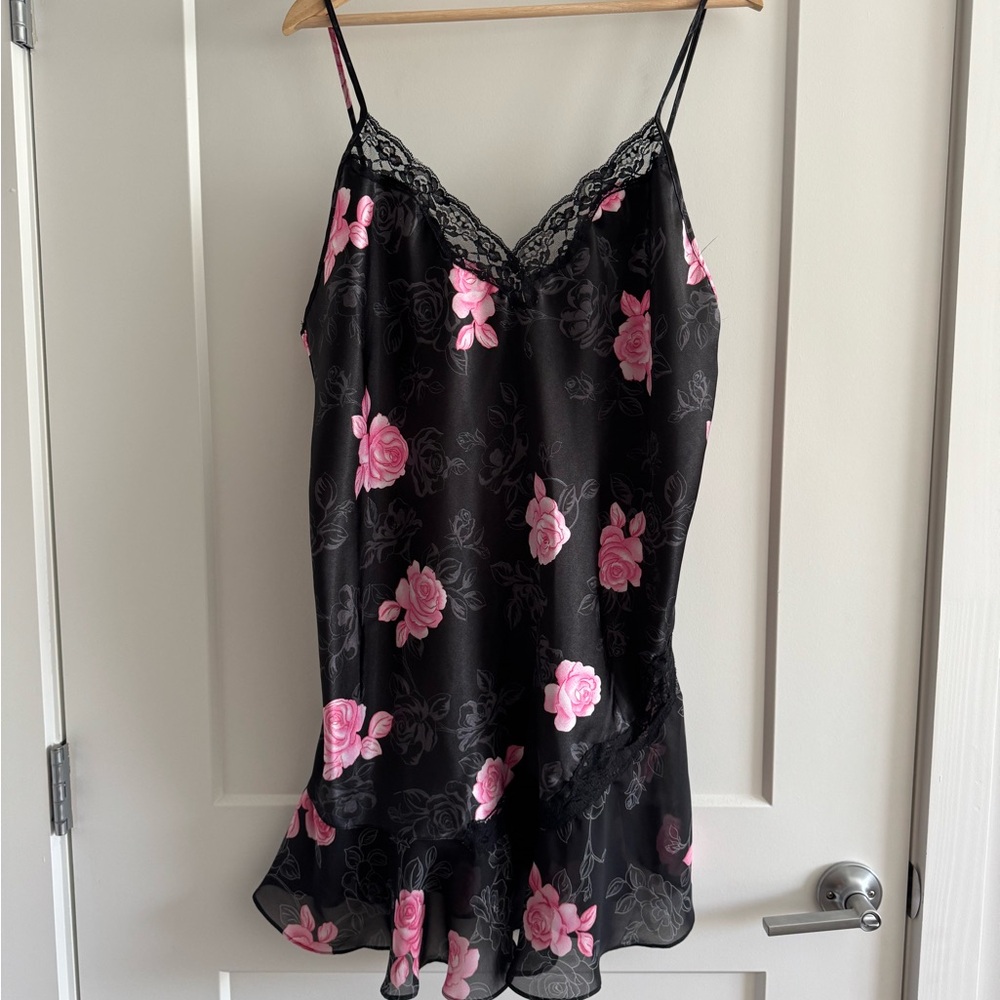 Floral Lace Trim Nightgown
